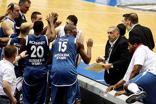 选手频频在 选手频频在