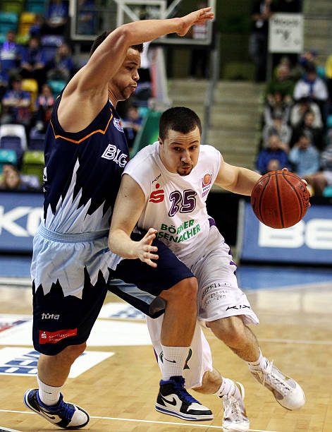 从里夫斯的 从里夫斯的