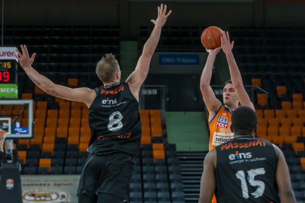 亚马尔的崭 亚马尔的崭